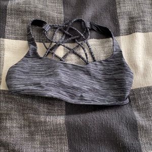 Lululemon sports bra